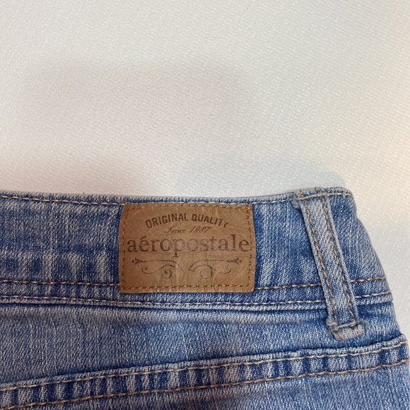 AEROPOSTALE CHELSEA BOOTCUT 1/2 Short Woman’s Jeans 99%Cotton 1%Spandex 3for$15 - Picture 4 of 11